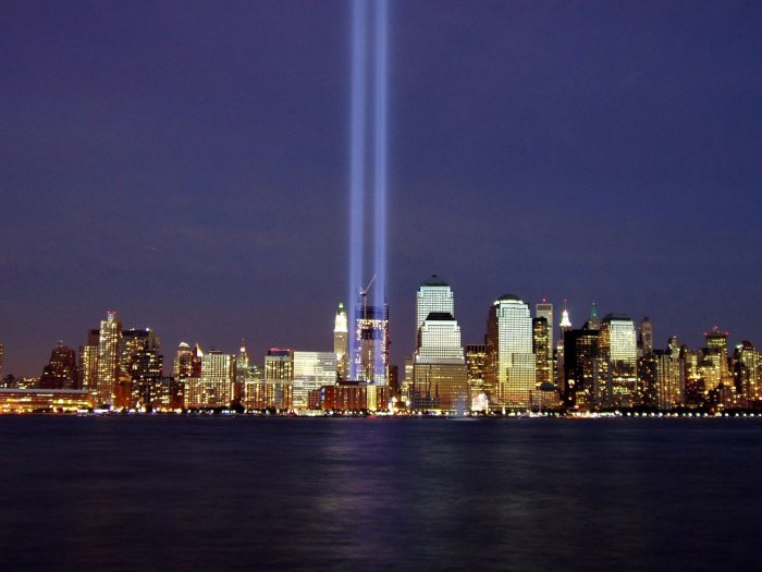 11 settembre 2001, 15 anni dopo: il ricordo delle star sui social