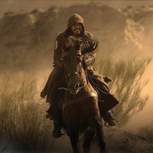 Assassin's Creed: Michael Fassbender a cavallo