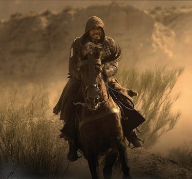 Assassin's Creed: Michael Fassbender a cavallo