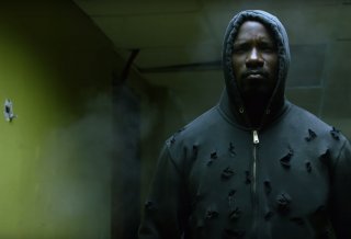 Luke Cage: una scena della prima stagione con Mike Colter
