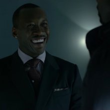 Luke Cage: Mahershala Ali in una scena della prima stagione