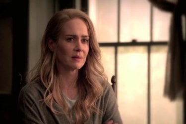 American Horror Story: Sarah Paulson in un'immagine della première