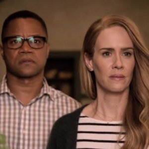 American Horror Story: Cuba Gooding Jr. e Sarah Paulson in una foto del primo episodio