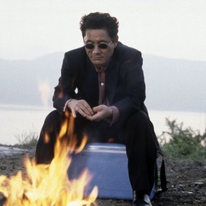 Hana-bi: Takeshi Kitano in una scena del film