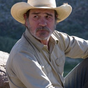 Le tre sepolture: Tommy Lee Jones in un momento del film