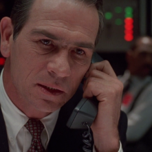 Il fuggitivo: un primo piano di Tommy Lee Jones
