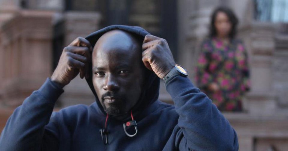 Luke Cage: una scena della prima stagione con Mike Colter