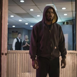 Luke Cage: un momento della serie con Mike Colter