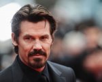 Josh Brolin, il nudo dell'attore 'accende' Instagram