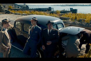 Café Society - Clip 'Se chiedi educatamente, la gente ti dà retta'