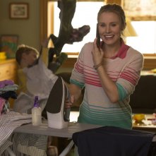 Bad Moms - Mamme molto cattive: Kristen Bell in una scena del film