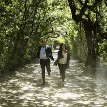 Inferno: Tom Hanks e Felicity Jones in una scena d'azione