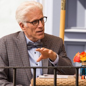 The Good Place: l'attore Ted Danson in una foto del pilot
