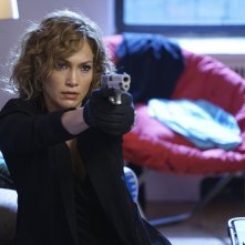 Shades of Blue: Jennifer Lopez interpreta Harlee Santos