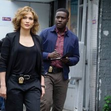 Shades of Blue: un'immagine della serie con Jennifer Lopez