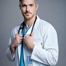 Heartbeat: Dave Annable in una foto promozionale della serie