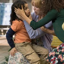 The Slap: Dylan Schombing, Melissa George e Thandie Newton in una scena della miniserie