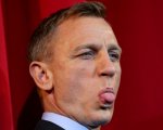 007: Uno sprezzante Daniel Craig demolisce gli aspiranti James Bond