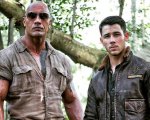 Jumanji: Dwayne Johnson accoglie sul set Nick Jonas