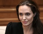 Angelina Jolie possibile protagonista di Shoot Like A Girl