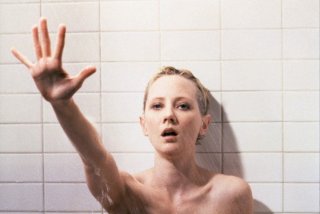 Anne Heche nel remake di Psycho