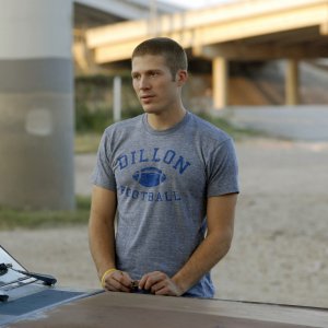 Friday Night Lights: una scena con Zach Gilford