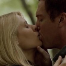 Homeland: Claire Danes e Damian Lewis in una romantica scena della serie