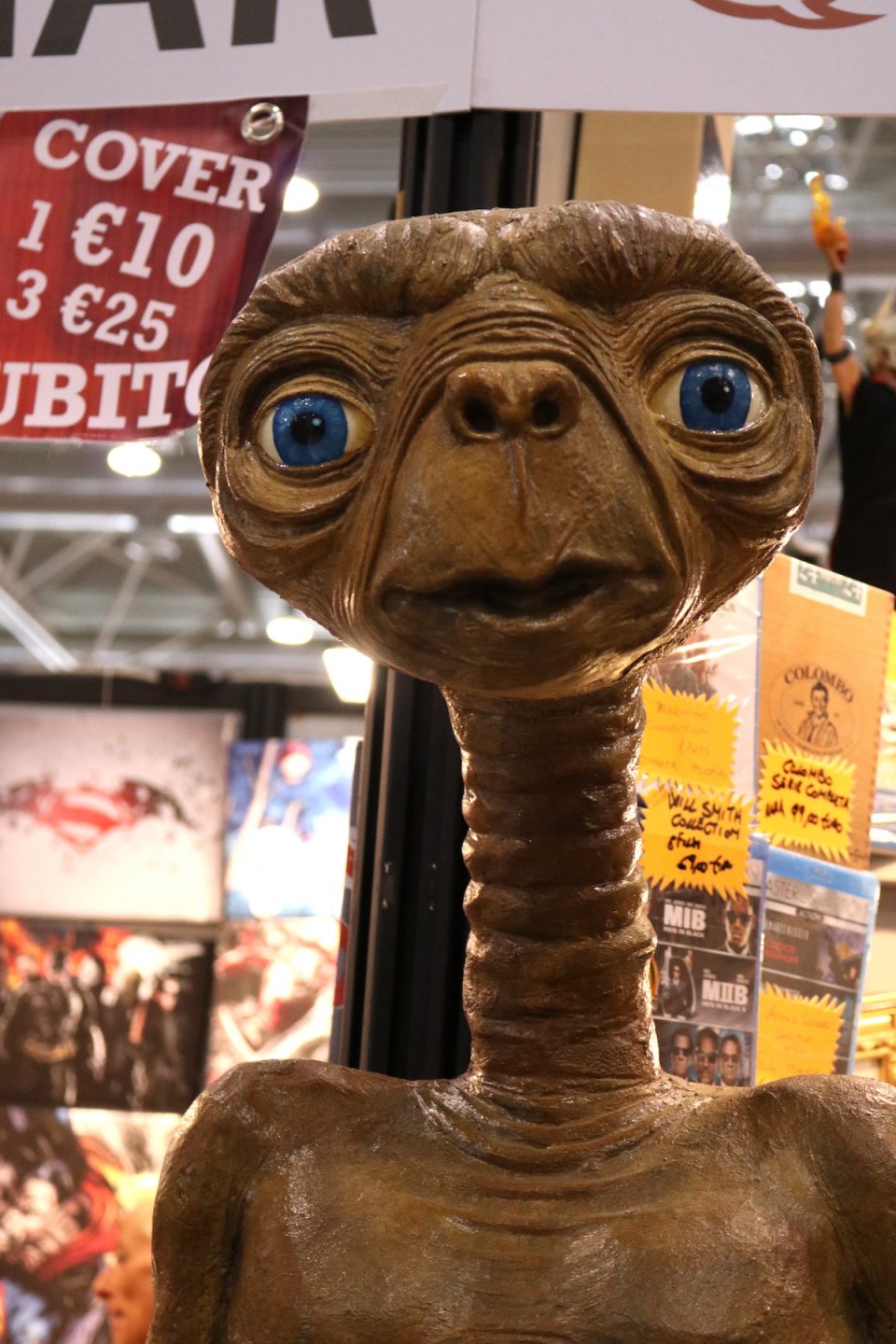Romics 2016: un E.T. tra la folla