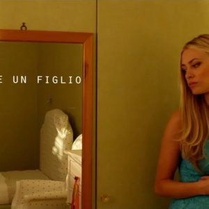Attesa e cambiamenti: Martina Stella in una scena del film