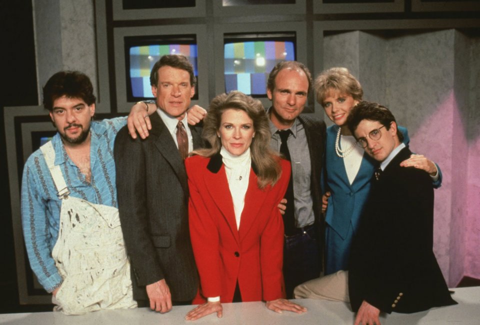 Murphy Brown: un'immagine promozionale del cast