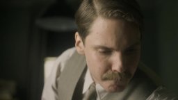 Lettere da Berlino - Clip esclusiva 'Aspettiamo che commetta un errore'