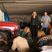 Fear the Walking Dead: Kim Dickens nell'episodio Wrath