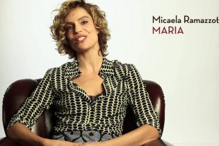 Qualcosa di Nuovo - Micaela Ramazzotti è Maria