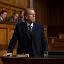 Denial: Timothy Spall in una scena del film