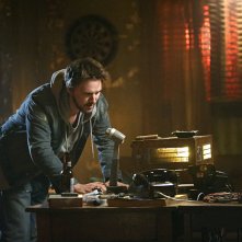 Frequency: un'immagine del protagonista Riley Smith