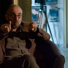 Cinque mondi: Giuseppe Tornatore in un'immagine del documentario