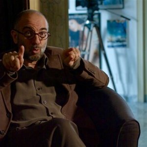 Cinque mondi: Giuseppe Tornatore in un'immagine del documentario