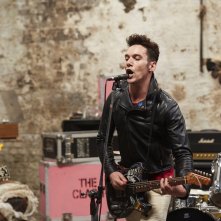 London Town: la prima immagine di Jonathan Rhys Meyers nei panni del leader dei Clash