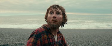 Swiss Army Man - Un amico multiuso: Paul Dano in una scena del film