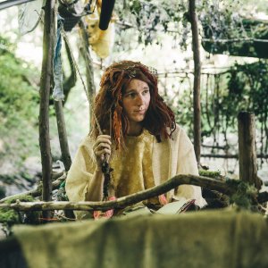 Swiss Army Man - Un amico multiuso: Paul Dano in un momento del film