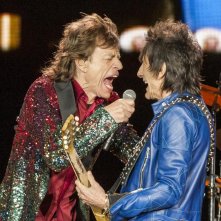 The Rolling Stones Olé, Olé, Olé!: A Trip Across Latin America, Mick Jagger e Ronnie Wood si esibiscono sul palco