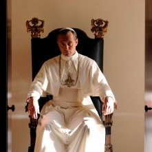 The Young Pope: una foto del protagonista Jude Law