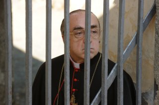 The Young Pope: Silvio Orlando in una scena della serie