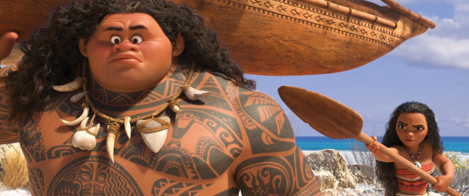 Oceania: Vaiana affronta Maui in una foto del film