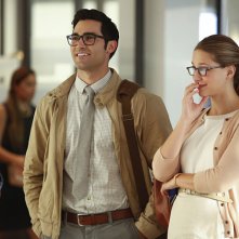 Supergirl: Tyler Hoechlin insieme a Melissa Benoist in The Adventures of Supergirl