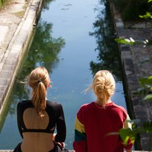 Faultless: Marina Foïs e Josephine Japy in una scena del film