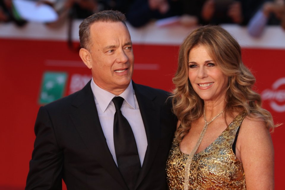 Roma 2016: Tom Hanks e Rita Wilson posano sul red carpet. 