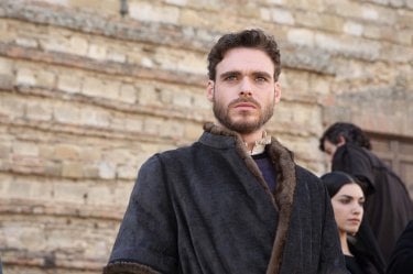 Medici, Masters of Florence: Richard Madden in una scena