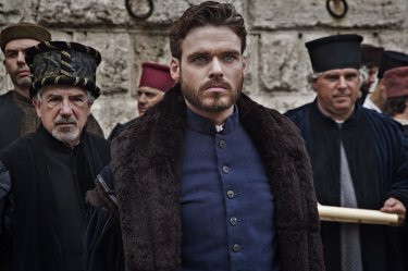 Medici, Masters of Florence: l'attore Richard Madden in una foto della serie