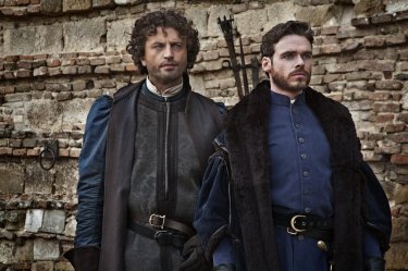 Medici, Masters of Florence: Richard Madden e Guuido Caprino in una scena